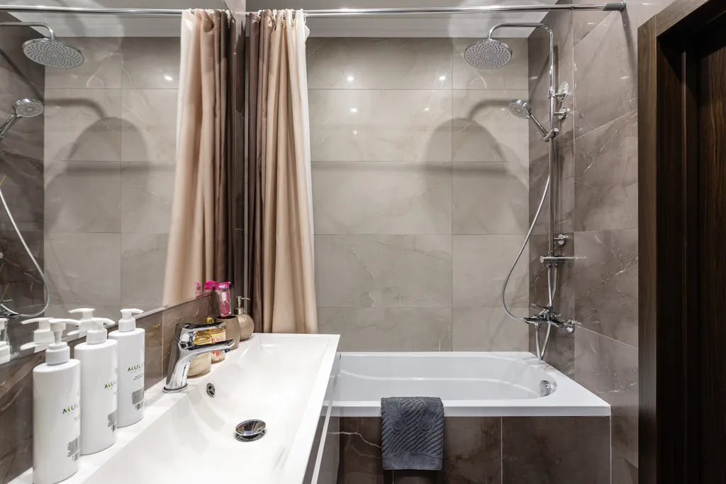 Квартира Квартира Апарты Люкс с террасой, камином, видом на реку в центре Рыбной деревни — Калининград