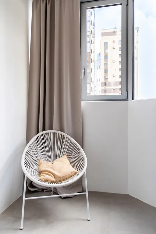 Стильная двухкомнатная квартира у моря