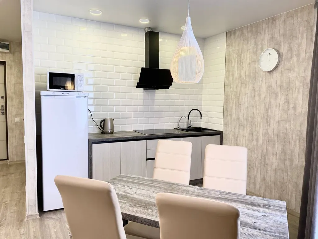 Стильная студия в апарт-отеле Кристалл