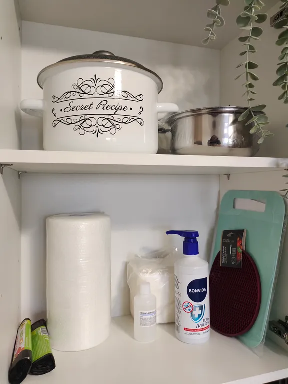 Уютная студия в новом доме с красивым видом из окна