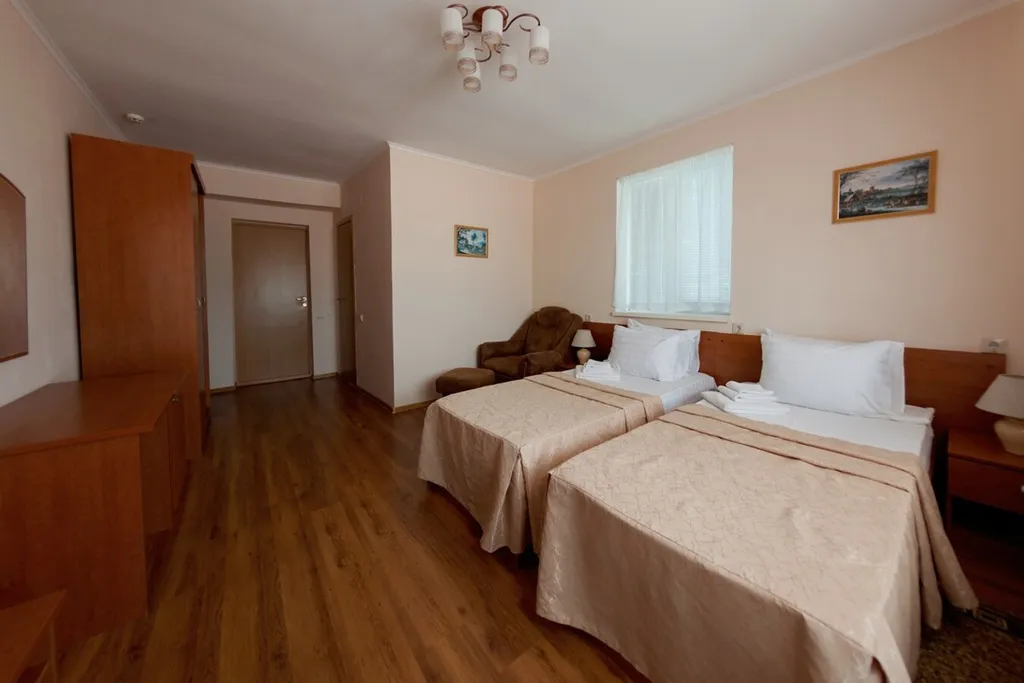 Стандарт-комфорт с балконом (корпус 4)