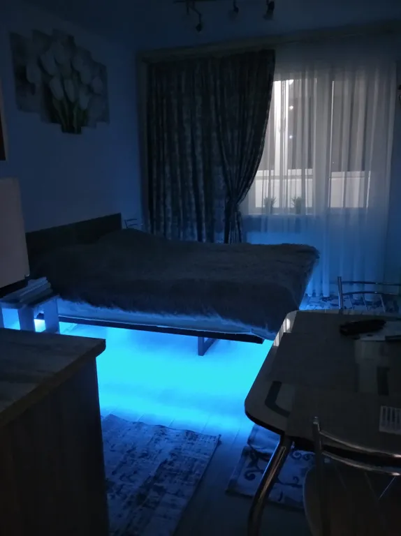 Квартира Квартира Просторная комфортная уютная студия с прекрасным видом на берег Волги — Тверь