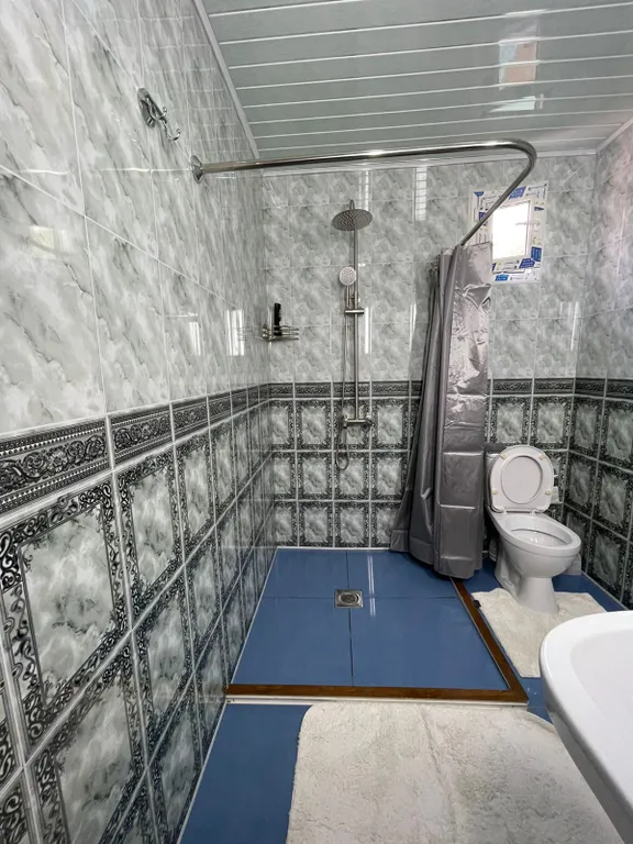 Гостевой дом (Sogr) с видом на горы