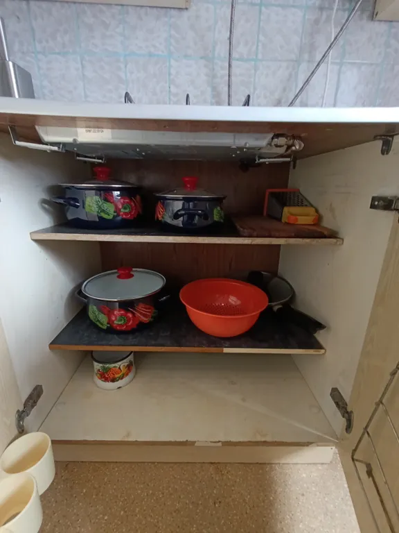 Двухкомнатная квартира район 15 шахты