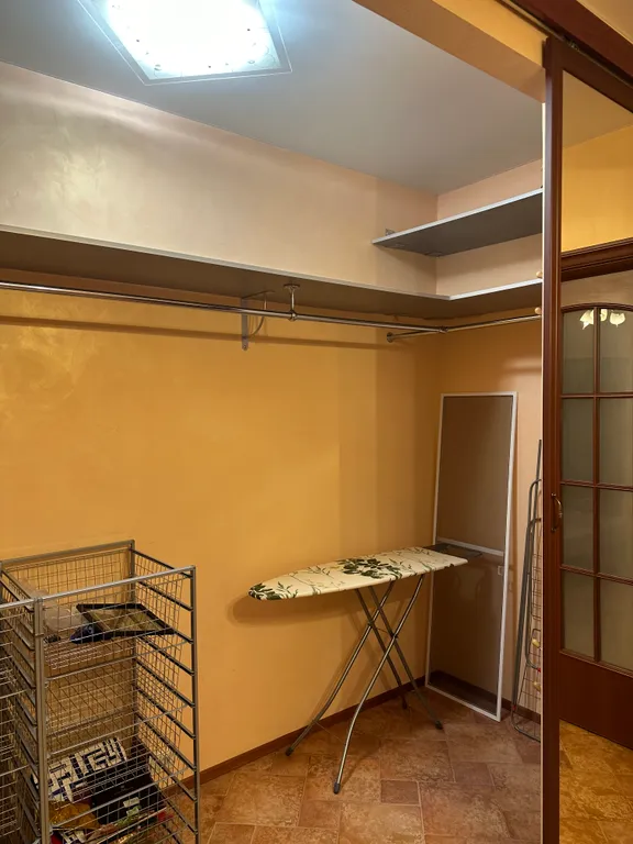 Большая однушка в центре города с отдельной спальней