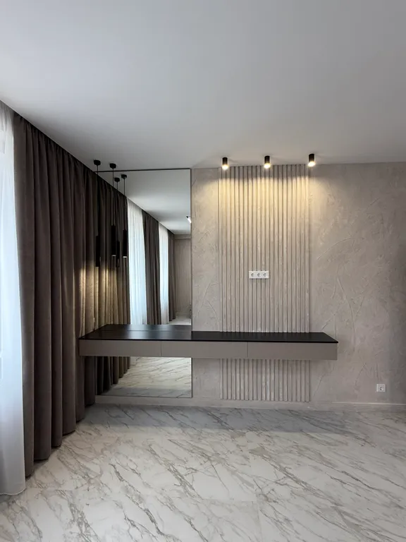 Просторная квартира с дизайнерским ремонтом