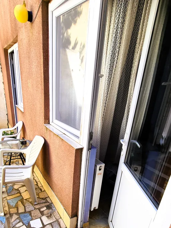 Уютный номер со своим двориком