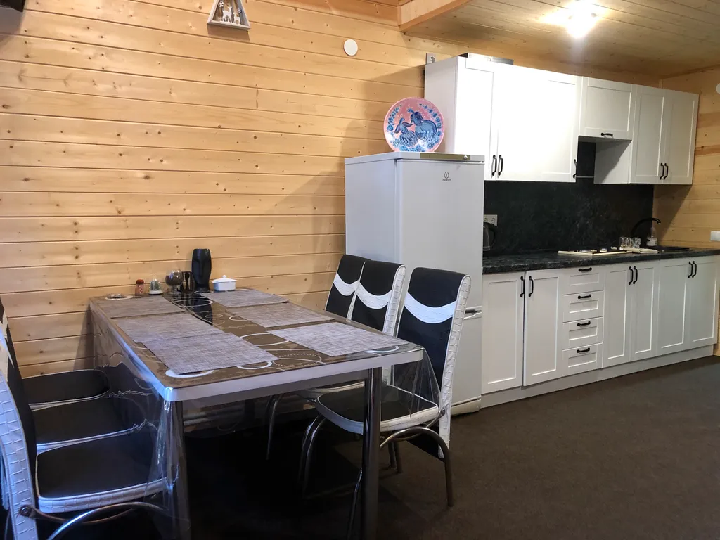 Уютный домик в лесу