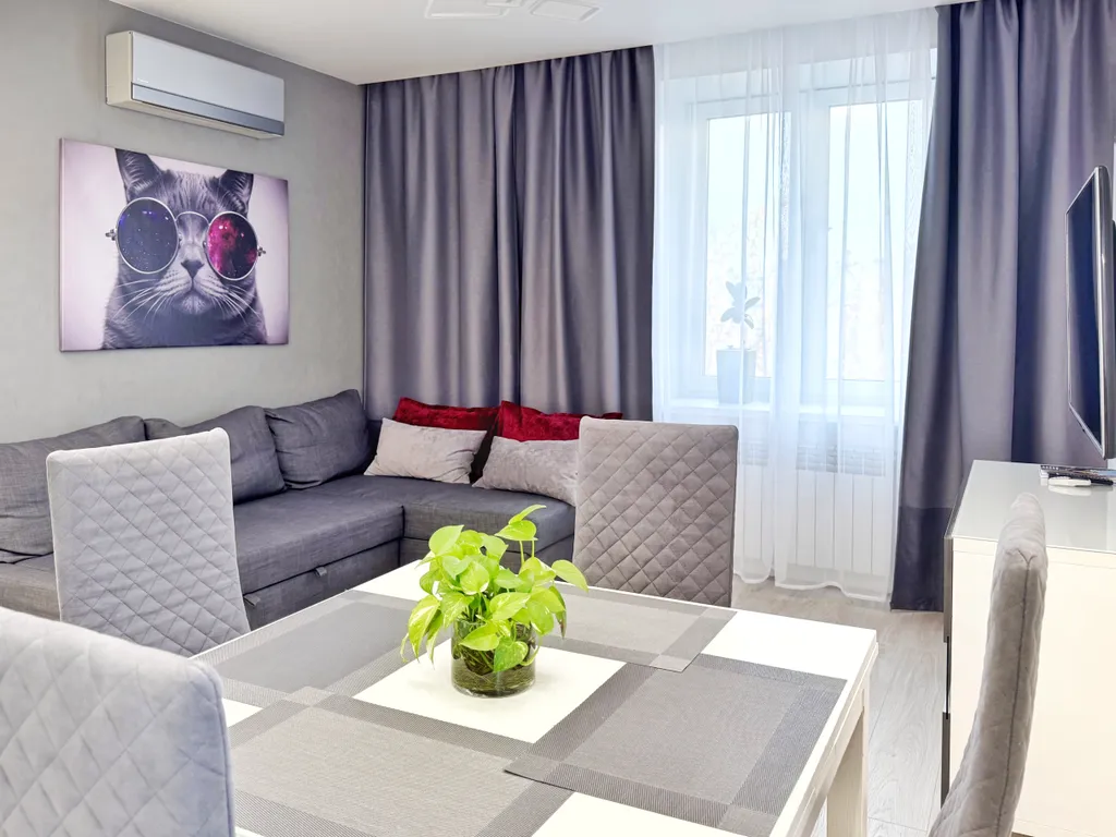 Стильная трехкомнатная квартира в центре