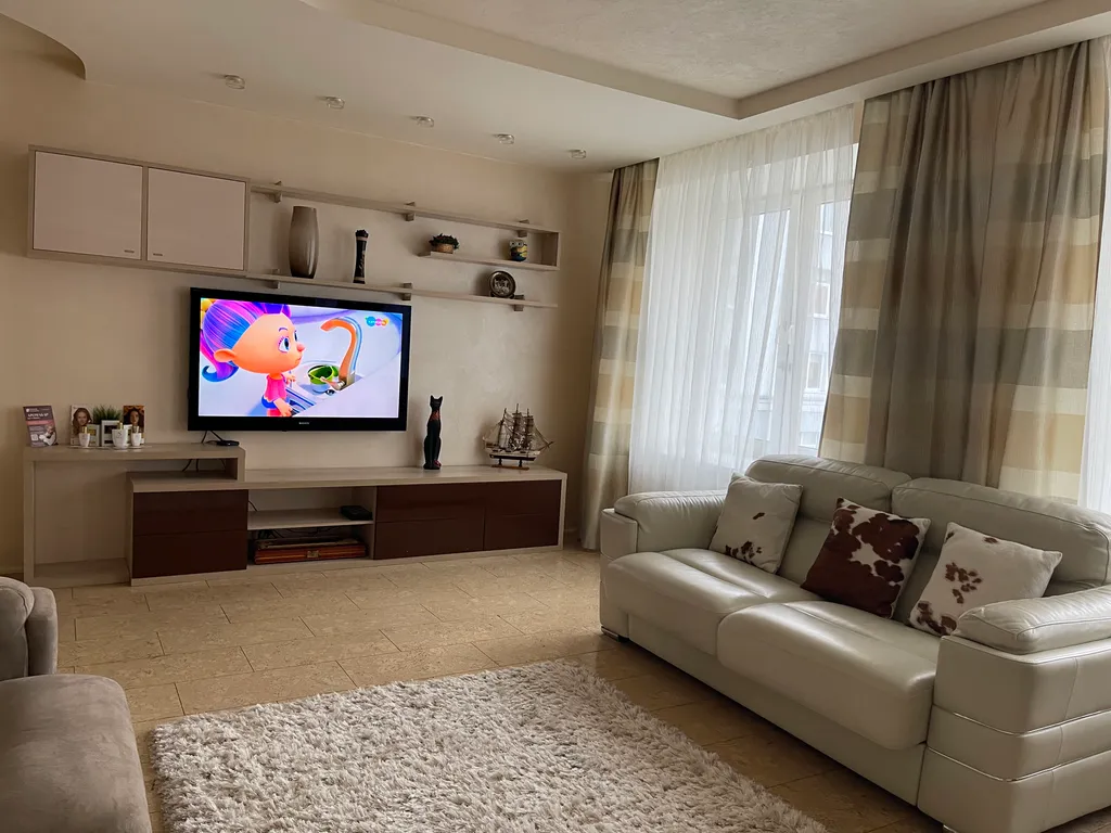 Уютная 3-х комнатная квартира в шаге от центра