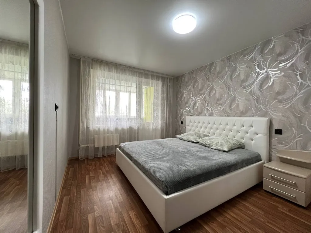 Трёхкомнатные апартаменты в центре Автозаводского района