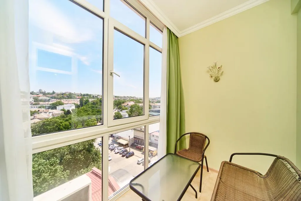 Квартира 2-комнатная Квартира — Севастополь