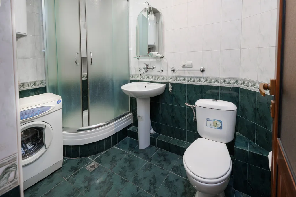 Apartments on Paronyan 15