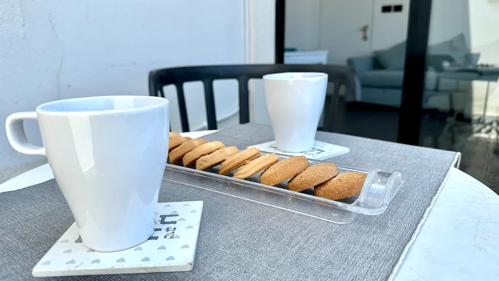 GW945 квартира с балконом с видом на море (Gugel Waves Nahariya)