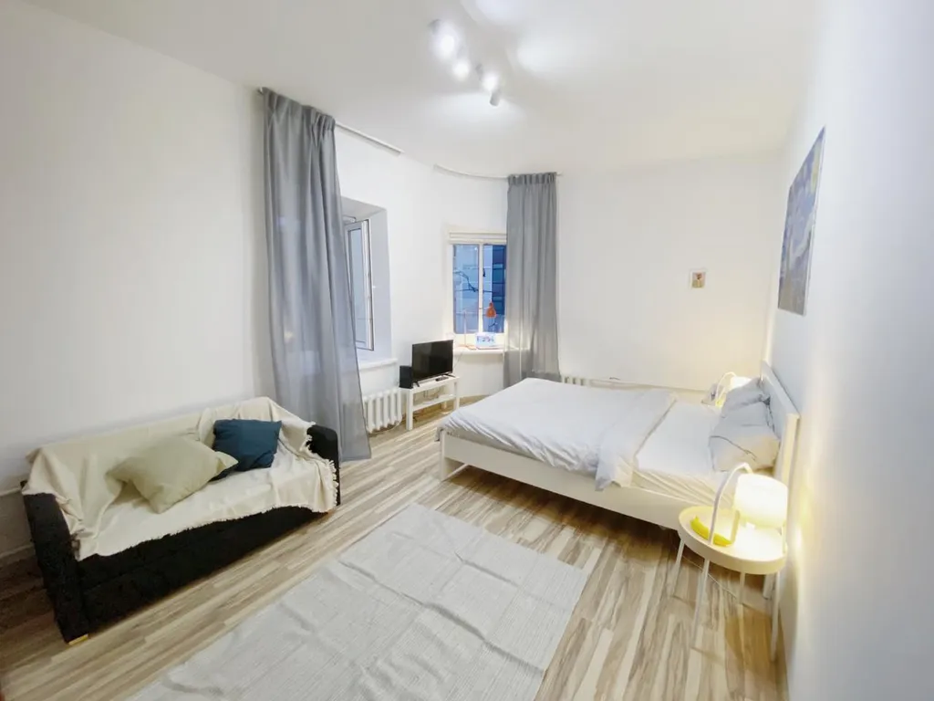 Квартира Светлая квартира на Чистых Прудах — Москва