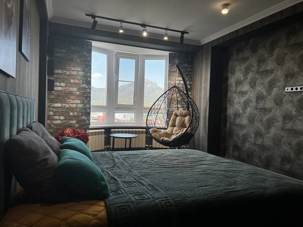 Апартамент с шикарным видом на горы