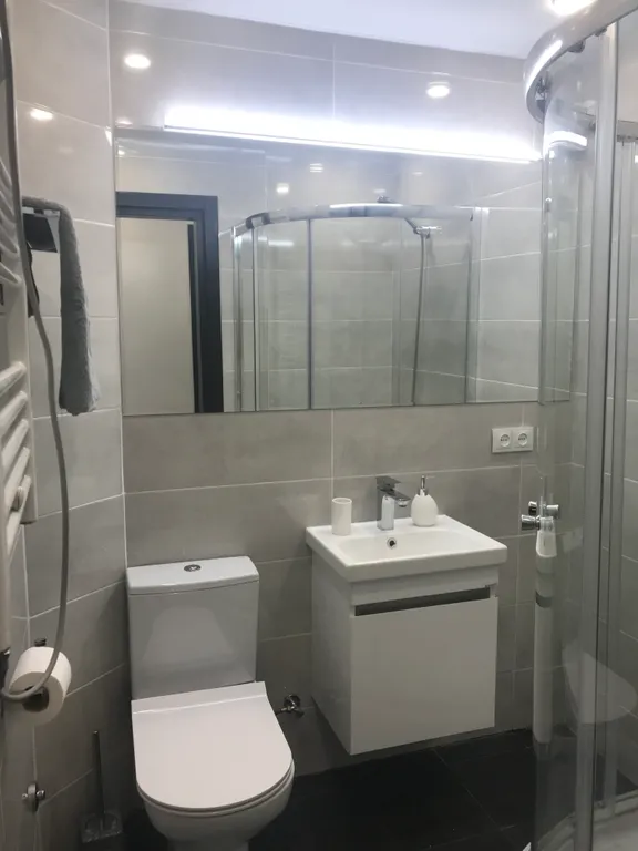 Квартир в старом Батуми, в районе Драматического театра, с большим балконом