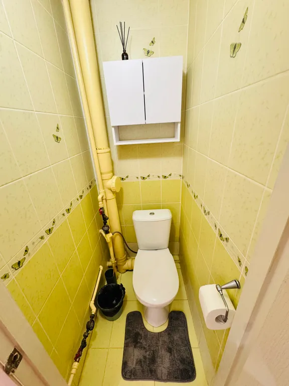 Большая двухкомнатная квартира, с отдельными спальнями и большой кухней