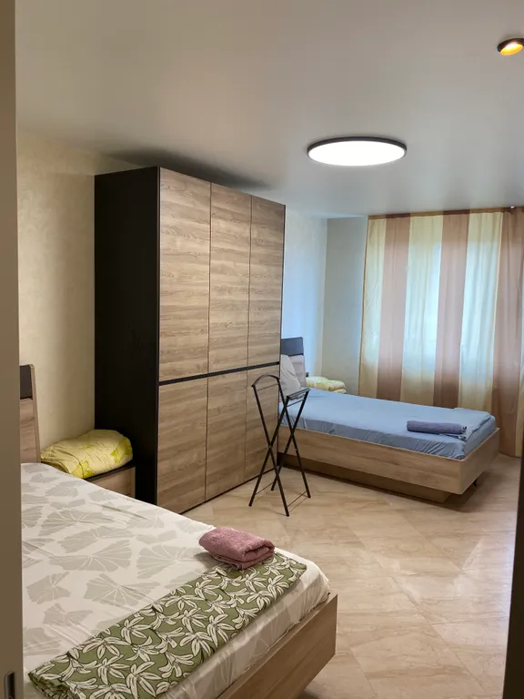 Двухкомнатные апартаменты в новостройке с витражным балконом