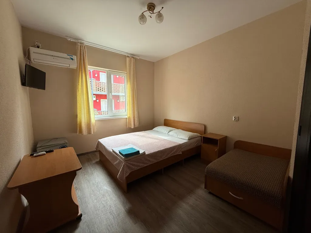 Квартира Комната — аренда посуточно в Лоо