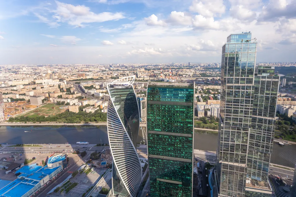 Апартамент на 73 этаже Москвы-сити с хамамом и настольными играми