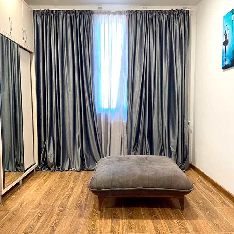 Апартаменты 3х-комнатные с кухней и отоплением. Вид на море и горы