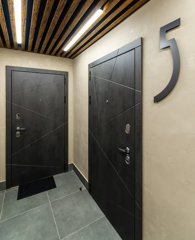 Дизайнерская студия в доме бизнес-класса