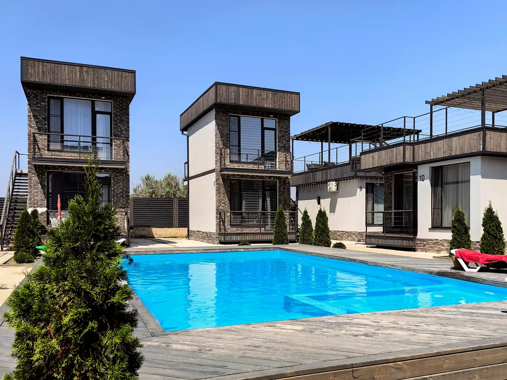 Коттедж Коттедж Апартаменты с бассейнами Fazenda Family — Анапа