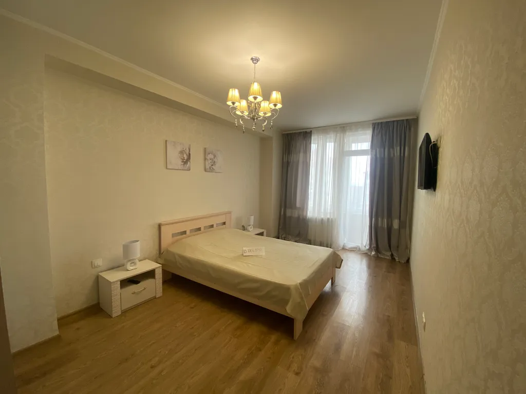 Квартира Просторная 2-х комнатная квартира (центр) — Севастополь