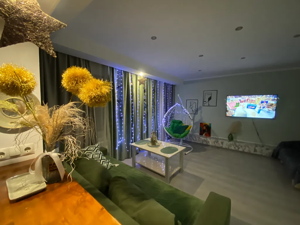 Квартира Апартамент в доме, памятник архитектуры в центре — аренда посуточно в Черняховск