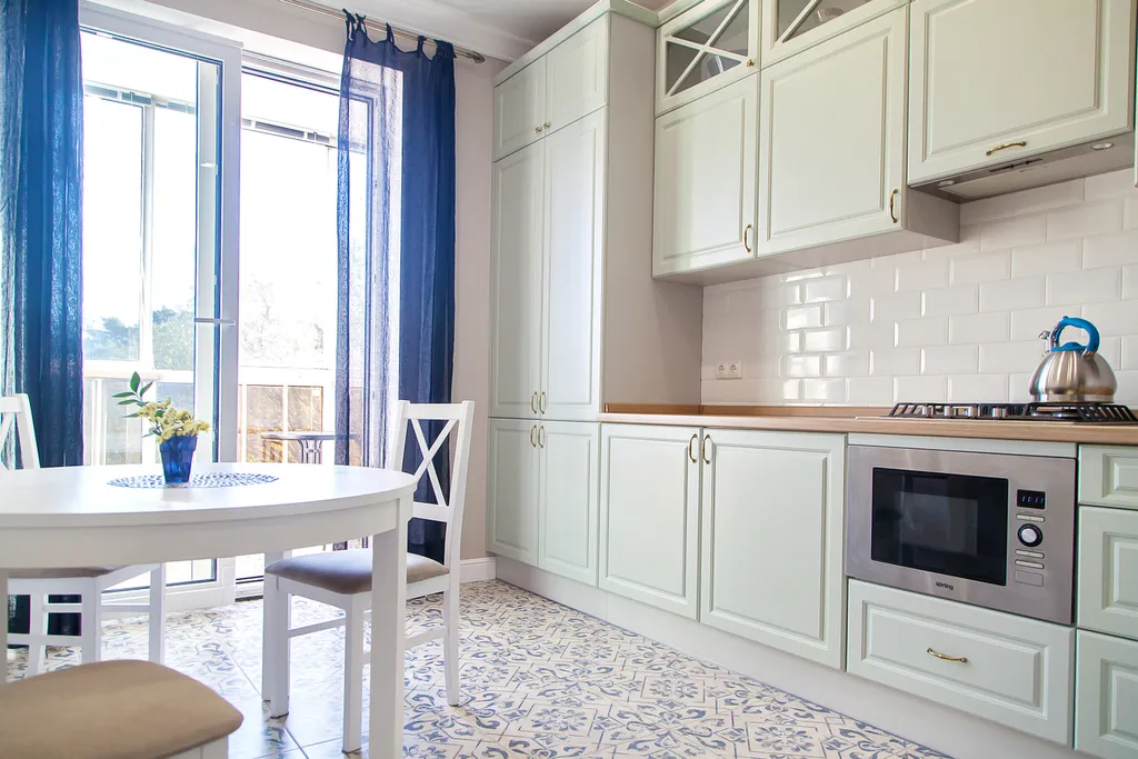 Прекрасная квартира в доме на берегу озера Тихое — аренда посуточно в Светлогорск