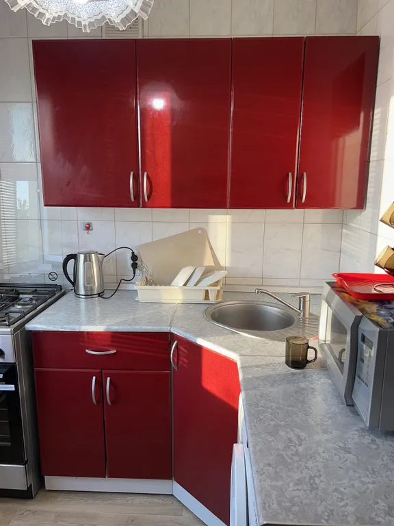 Трёхкомнатная квартира возле парка им. Поддубного