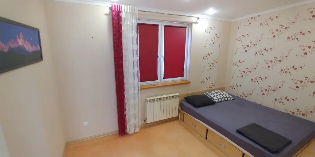 Жилой дом с внутренним двориком, рядом море