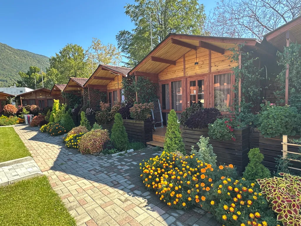 Коттедж 1-комнатный Дом — Гагра