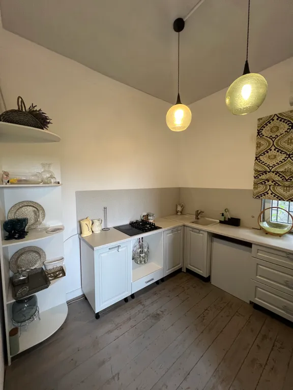 Уютный домик с видом на море