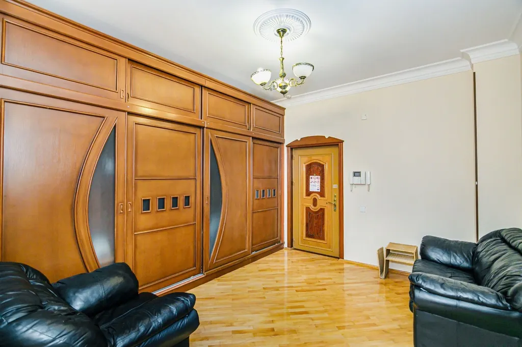 Квартира в центре с видом на море