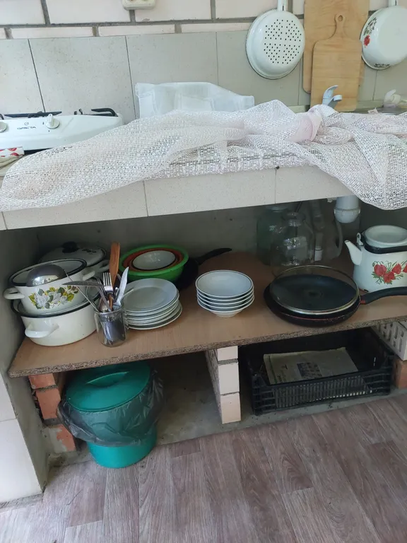 Квартира Квартира Уютная, очень зеленая дача у моря — Севастополь