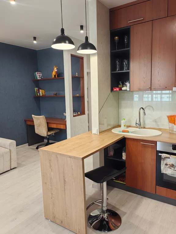 Уютная квартира-студия с кондиционером недалеко от аэропорта