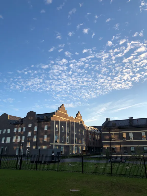 Двухкомнатная квартира у Нахимовского училища