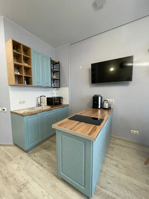 Студия с видом на море