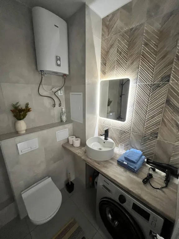 Счастливая матрешка стильная двушка у реки соломбала