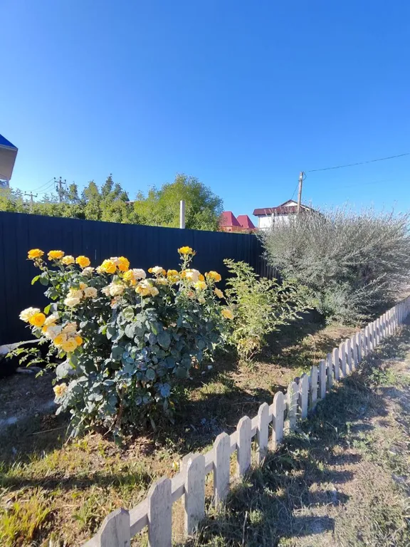 Двухквартирный дом недалеко от моря