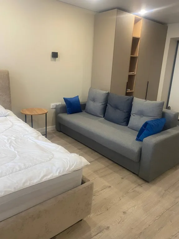 Комфорт-апартаменты - центр, новостройка