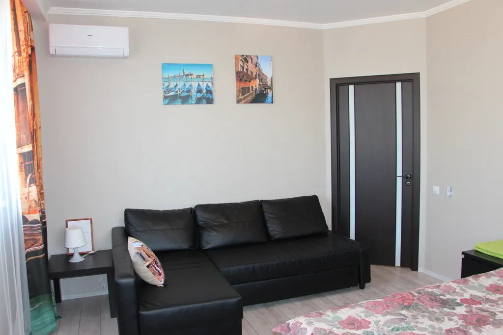 Комфортабельная квартира в новом высотном доме