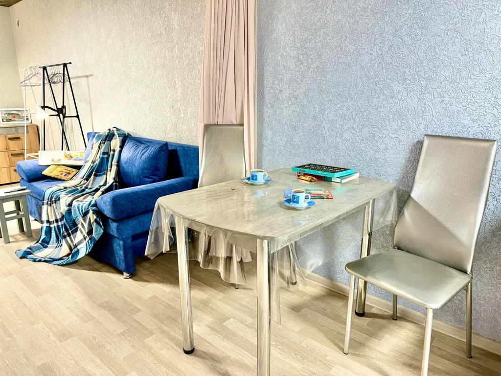 Квартира Новая студия в тихом местечке, зелень, пенье птиц, горы и море — Варваровка