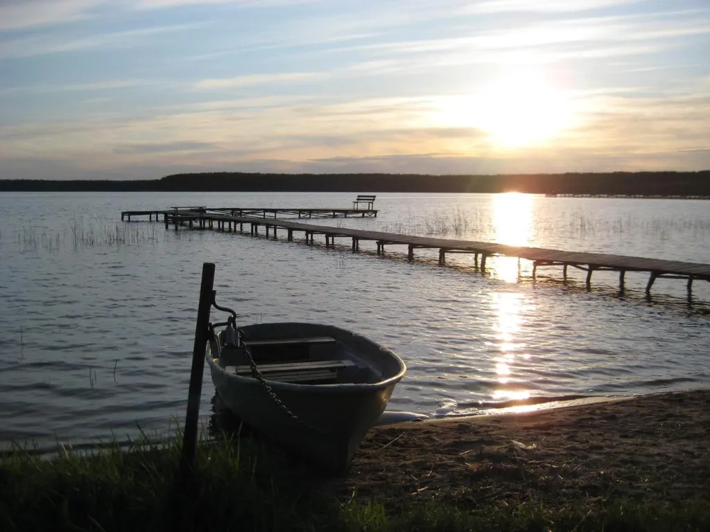 Дом у озера