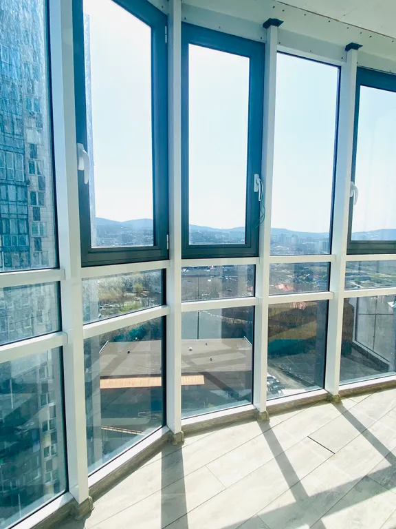 Евро трёхкомнатная современная квартира в экологически чистом районе