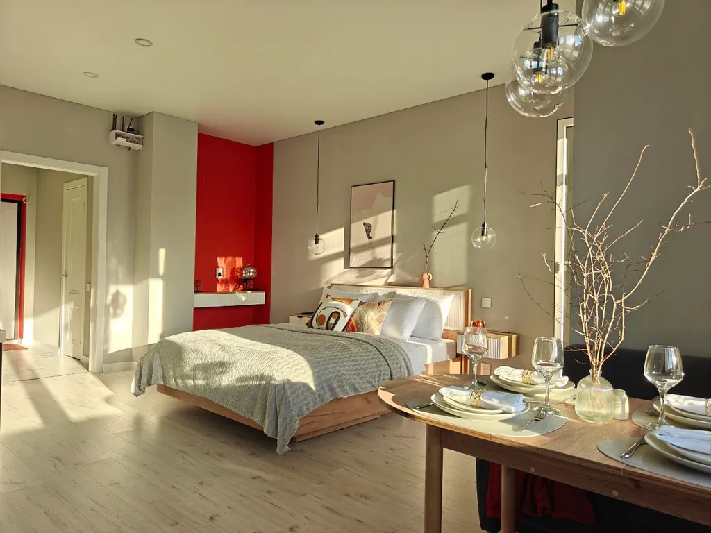 Студия с видом на кампус