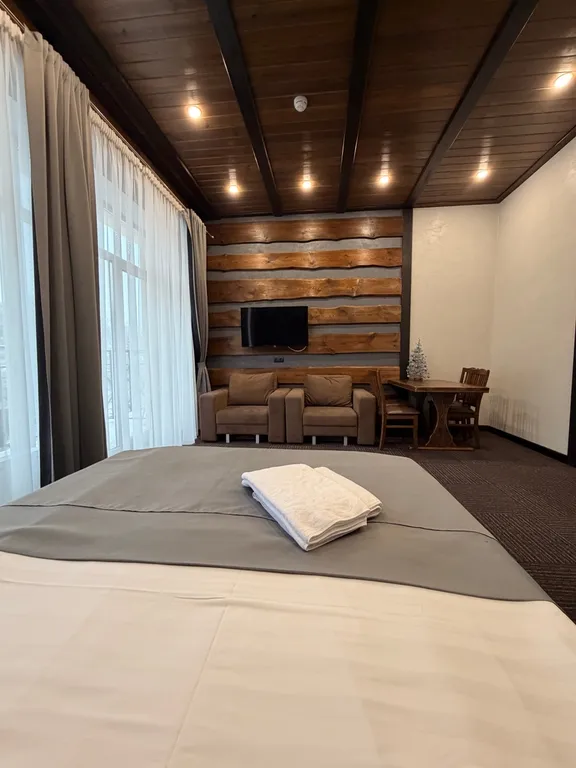 Апартаменты на ГЛК Солнечная Долина в здание Business Residence