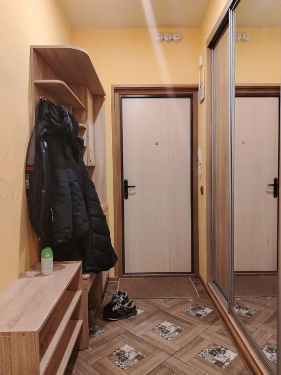 Квартира Квартира Прocтоpнaя, cовременная двуxкомнaтная кваpтиpa в Новоселье — Новоселье